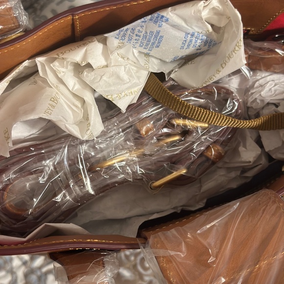 Dooney Florentine Brinley in Chestnut - Picture 4 of 5